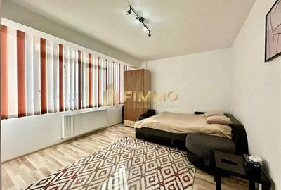 Garsonieră decomandată, mobilată în Est - 1