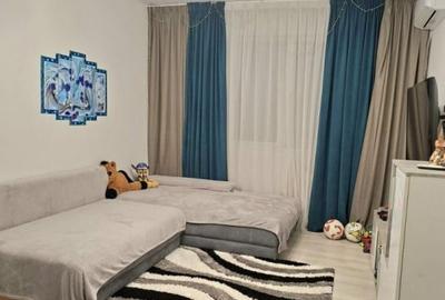 Apartament cu 2 camere semidecomandat, mobilat în Pajura - 1