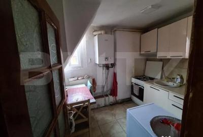 Apartament cu 3 camere semidecomandat în Centrul Istoric - 4
