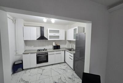Apartament cu 2 camere decomandat în B-dul București - 2