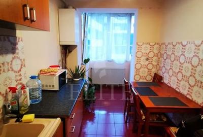 Apartament cu 3 camere decomandat în Central - 3