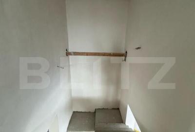 Casă cu 4 camere cu Teren 400 Mp în Gării - 11