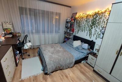 Apartament 3 camere, decomandat, parter, 66.8 mp, Craiovita Noua, zona Niela - 4