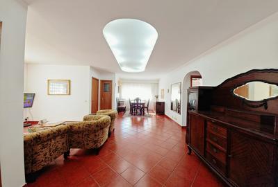 Apartament cu 3 camere semidecomandat, mobilat în Fundeni - 8