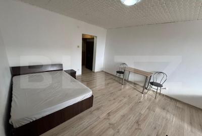 Garsoniera 32mp , Brazda lui Novac, Zona pietei din brazda - 2