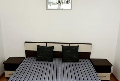 Inchiriez ap. 2 camere central - 1