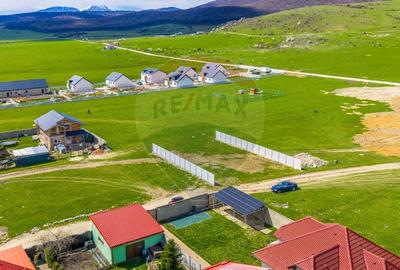 Teren Construcții intravilan de 500 mp, în Nord-Vest - 12