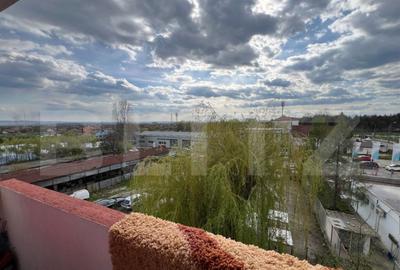 Apartament ultra-spatios de 3 camere, decomandat, 80 mp - 1