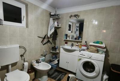 Casa de vanzare, cu 3 camere, 80 mp, 900 mp teren, Siret - 3