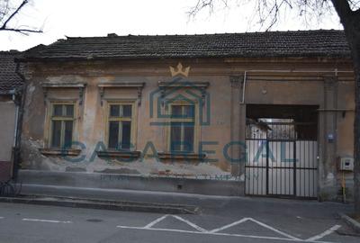 Apartament cu 2 camere semidecomandat în Ultracentral