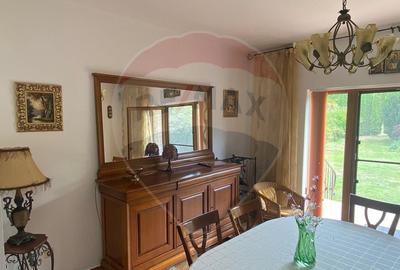 DE VANZARE Vila de vacanta in Pucioasa /Dambovita - 11