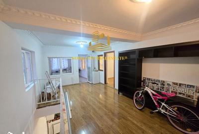 Casă cu 10 camere cu Teren 200 Mp în Chitila - 16