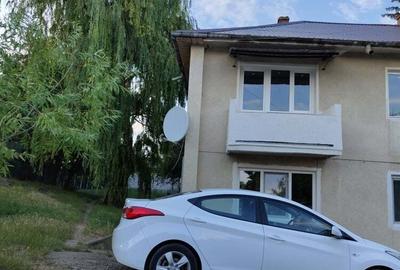 Apartament cu 2 camere decomandat în Cotnari - 2