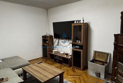 Casă cu 4 camere în Central - 2