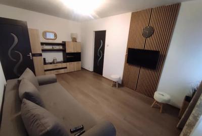 Apartament cu 2 camere decomandat în Ultracentral