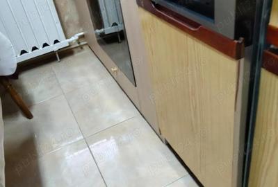 Apartament cu 3 camere semidecomandat în Panduri - 4