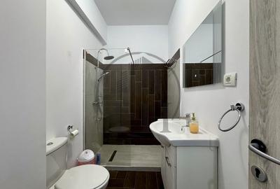 Apartament cu 3 camere semidecomandat, mobilat în Sud - 8