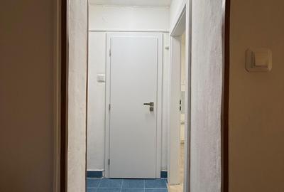 Garsonieră decomandată în Micro 14 - 3