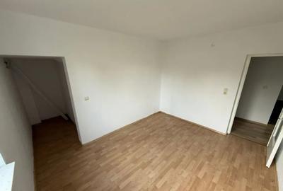 Apartament cu 3 camere decomandat în Central - 11