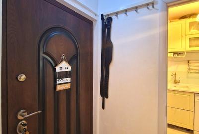 Apartament cu 2 camere semidecomandat, mobilat în Pajura - 15