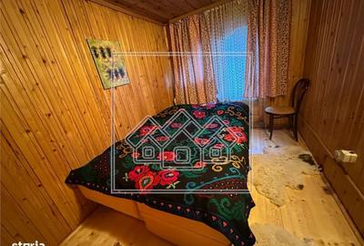 Casă cu 8 camere cu Teren 971 Mp în Cârțișoara - 19