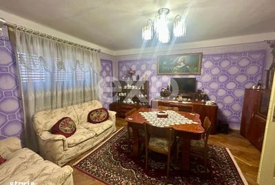 Casă cu 7 camere cu Teren 1141 Mp în Hoghiz - 3