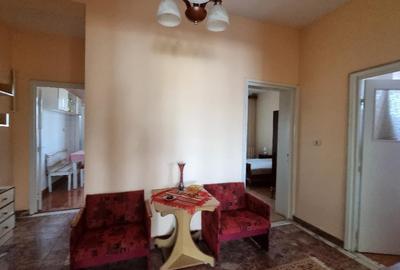 Apartament 3 camere in asociatie in centru de inchiriat - 25