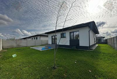 Casă nouă de vânzare – 3 camere, 2 băi, teren 375 mp | 134.900 € - 4