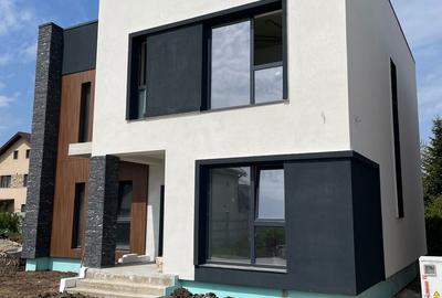 Casă cu 5 camere cu Teren 330 Mp în Central - 19