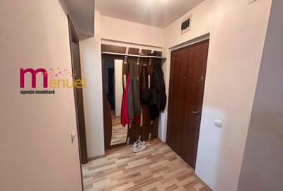 Apartament 2 camere,str.Mircea Voda,etaj 2 - 3