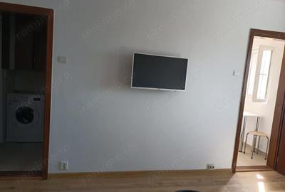 Garsonieră semidecomandată în Buziașului