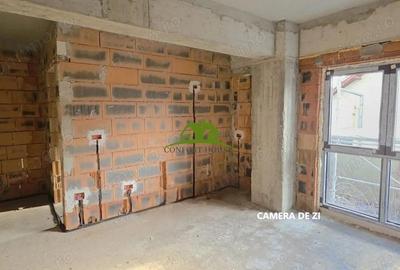 Garsoniera la parter inalt in BL.Nou str.Ostroveni - 15