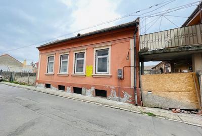 Casă cu 4 camere în Central - 3