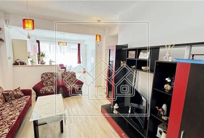 Apartament de vanzare in Sibiu - 3 camere, balcon, parcare - zona buna - 2