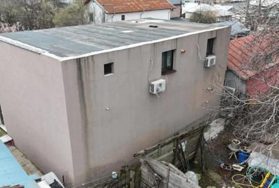 Casă cu 3 camere cu Canalizare în Glina - 10