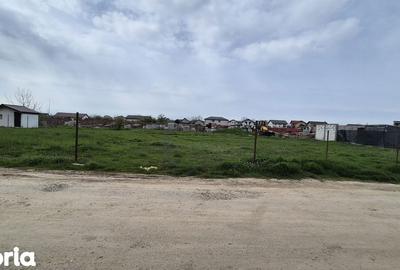 Teren de 750 mp, în Central - 3