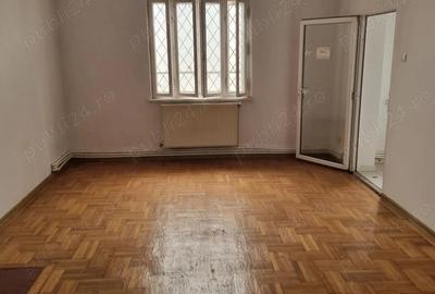 Spațiu comercial, de 154 mp, în Ultracentral - 2