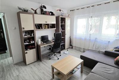 Apartament cu 2 camere semidecomandat în Casa de Cultură - 3
