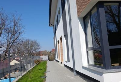 Casă cu 4 camere cu Teren 350 Mp în Dâmbul Rotund - 12