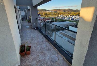 Apartament cu 3 camere semidecomandat în Florești - 8