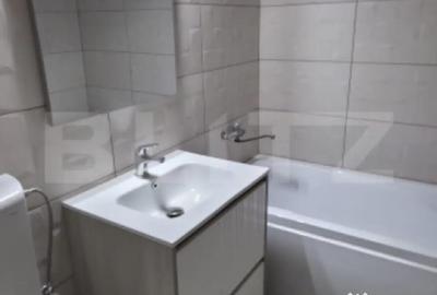 Apartament cu 2 camere semidecomandat în Democrației