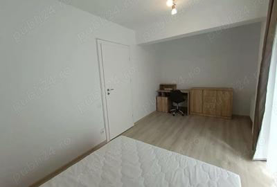 Apartament cu 3 camere semidecomandat în Florești - 5