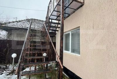 Casă cu 3 camere cu Teren 350 Mp în Nucet - 4