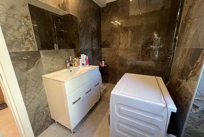 Sisesti 3 camere 73,6 mp 2 bai 2 balcone mobilat/utilat 6 min metrou - 10