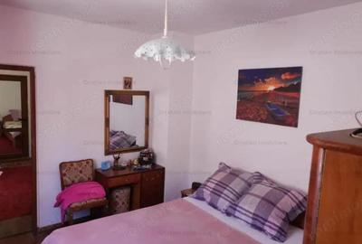 Casa 3 camere Calarasi - Bariera, Teren= 303 mp - 3