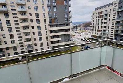 Garsonieră decomandată în Central