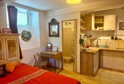 Garsonieră de Închiriat în Zona Kiseleff – Exclusiv Doamne sau Domnisoare 300 E - 5