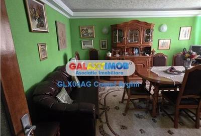 Apartament cu 4 camere decomandat în Central - 2