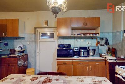 Casă individuală cu 6 camere cu Canalizare în Moșnița Veche - 5