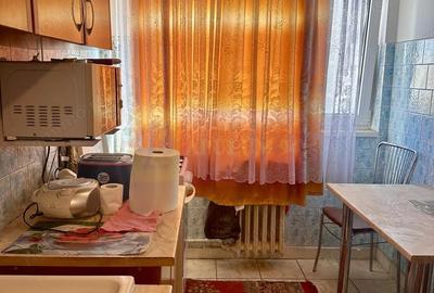 Apartament 3 camere Baba Novac- stradal - 2